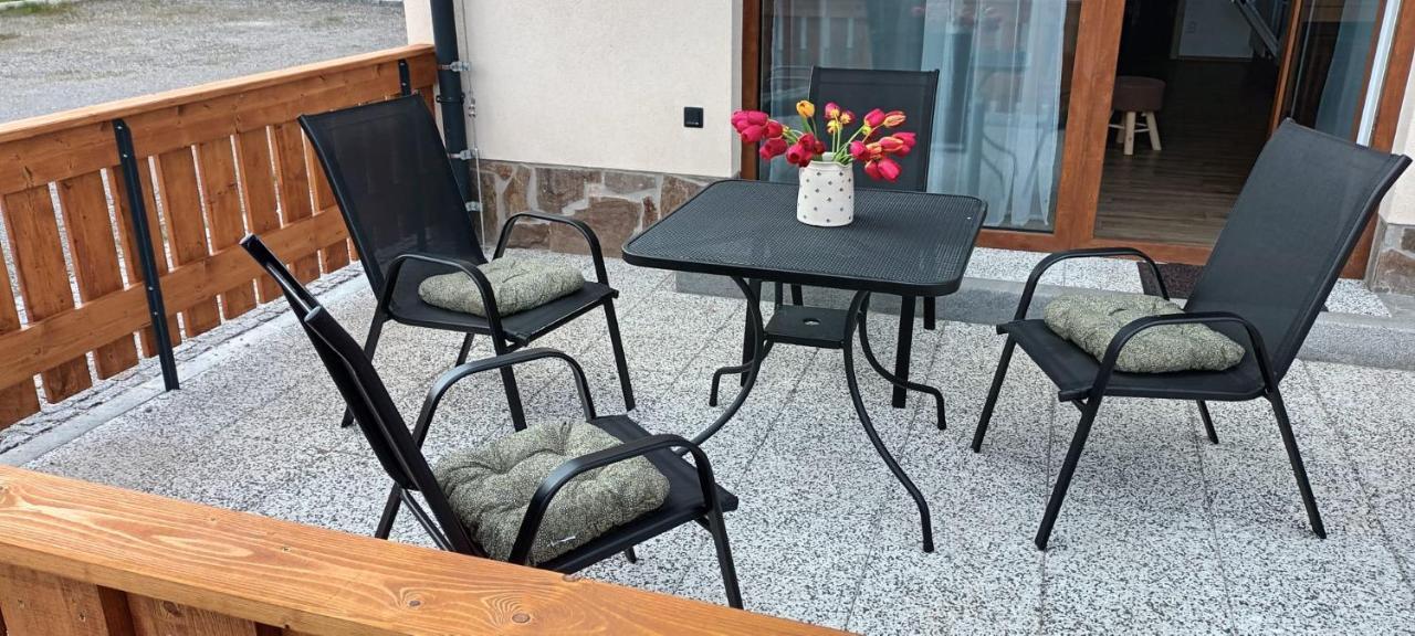 Barbora Aparthotel Kasperske Hory Ngoại thất bức ảnh